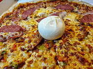 Maxi Pizza food