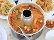 Restoran Tomyam Putera Puteri food