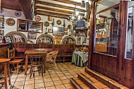 Meson La Posada De Recas inside