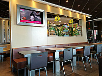 McDonald`s inside