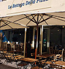 La Bottega Della Pizza inside