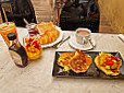 Le Caffe De Flore food