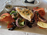 Le Papillon Beach Club food