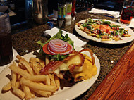 Gecko's Grill Pub food