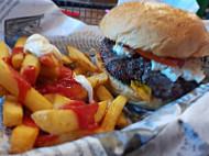 Bullys Burger food