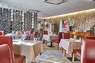 Le Place Neuve Hotel Restaurant food