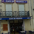 Café De France inside