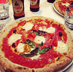 Lucio Pizzeria Zetland food