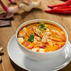 Fuad Tomyam food