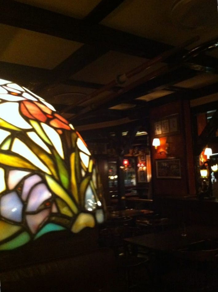 The Bishops Arms Inomhus