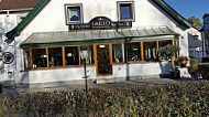 Grillo Trattoria & Vineria outside