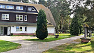 Waldhof Hotel Trassenheide outside