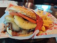 Red Robin Gourmet Burgers And Brews food