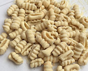 Mani In Pasta food