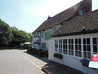 Vauxhall Inn outside