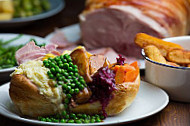 Waterfold Farm, Dining Carvery food