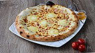 O'pizza 95 food