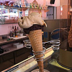 Eis Roma food