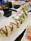 Lu Sushi food