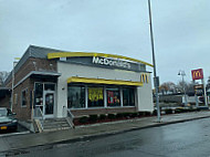 Mcdonald's outside