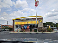 Mcdonald's outside