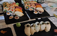 Pepe Sushi House food