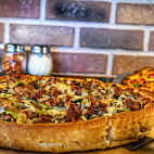 Nello's Pizza food