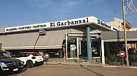 El Garbanzal outside