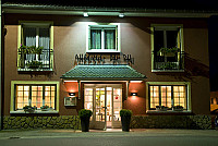 Auberge Du Ru outside