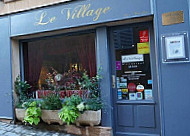 Le Village outside