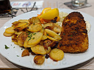 Beckmann - Fischspezialitaten - Restaurant Zur Erholung food