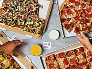 Jet's Pizza food