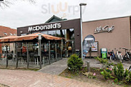 Mcdonald's outside