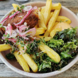 Lyckorna Brygga & Havsbad Mat