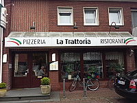 La Trattoria outside