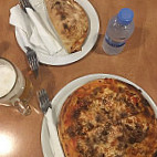 Pizzeria Roma food