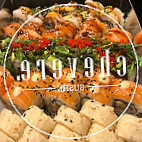 Chevere Sushi Poke food