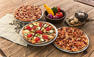 Pizzas Piccolo food