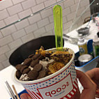 Scoop food