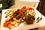 The Chocolate House food