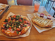 Blaze Pizza food