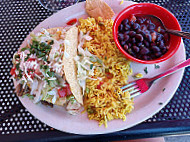 Fuzzy's Taco Shop food