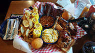 Famous Dave's B-que food