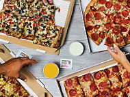 Jet's Pizza food