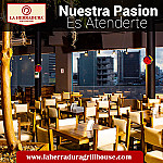 RESTAURANTE LA HERRADURA inside