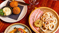 Tempus Mezze food