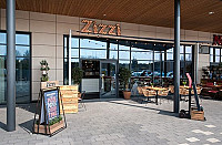 Zizzi outside