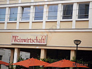 Weinwirtschaft outside