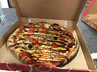 Yanno's Pizza food