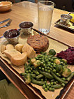 Harvester The Amesbury Archer food